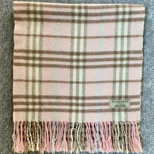 Burberry The Classic Pink Check Cashmere Scarf